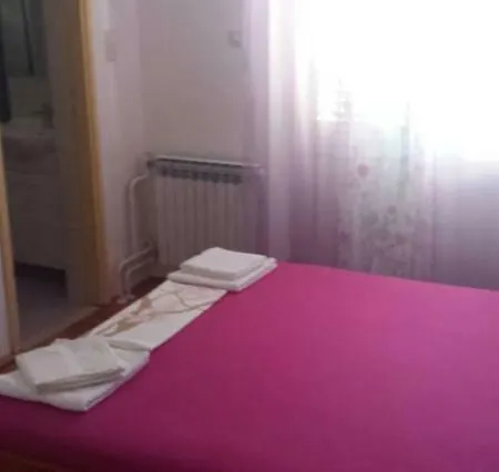 Cozy For 4 *